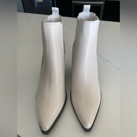 NWOT Marc Fisher Women's Matter Block Heel White Pointed Toe Booties Ankle Boots - Picture 8 of 12